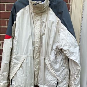 Men’s Snowboarding and Ski Winter jacket from Burton. Insulated. Size L.